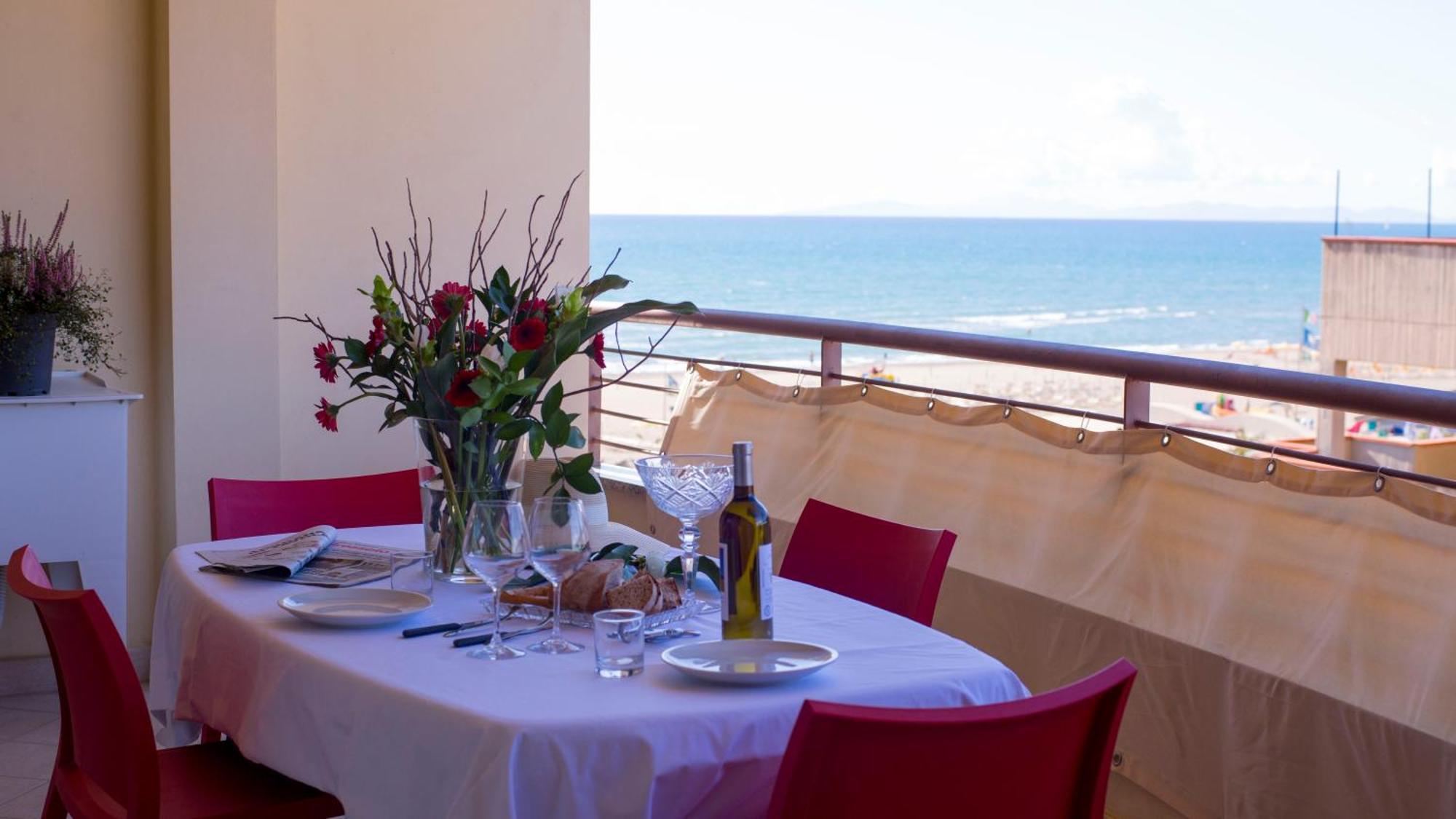 Apart-hotel Mediterraneo